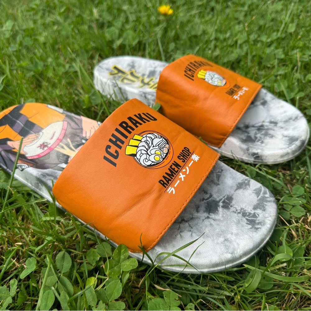 Naruto orange slides size 10 in men